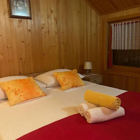 Weekend House *